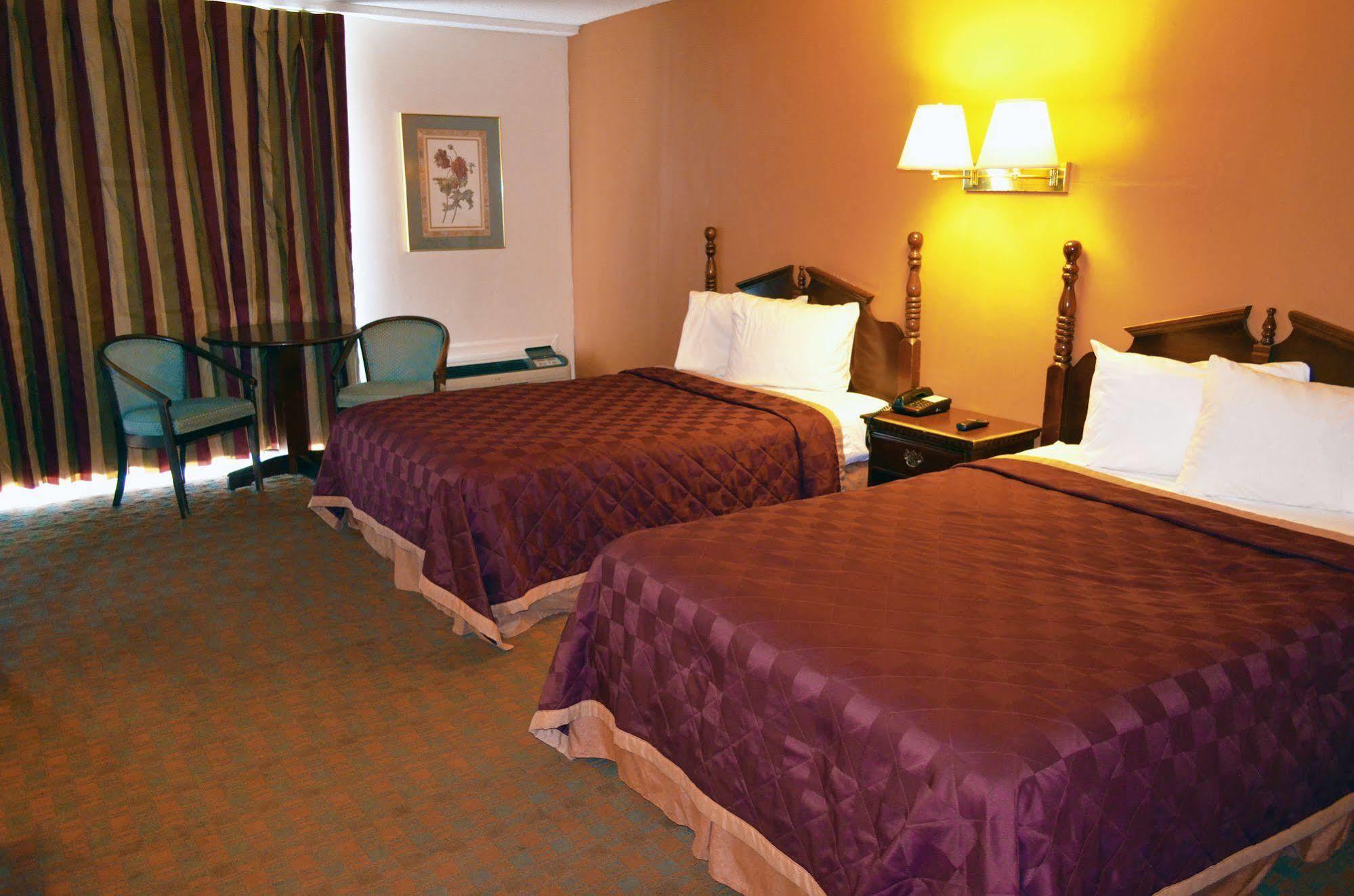 Dillon Express Inn Extérieur photo